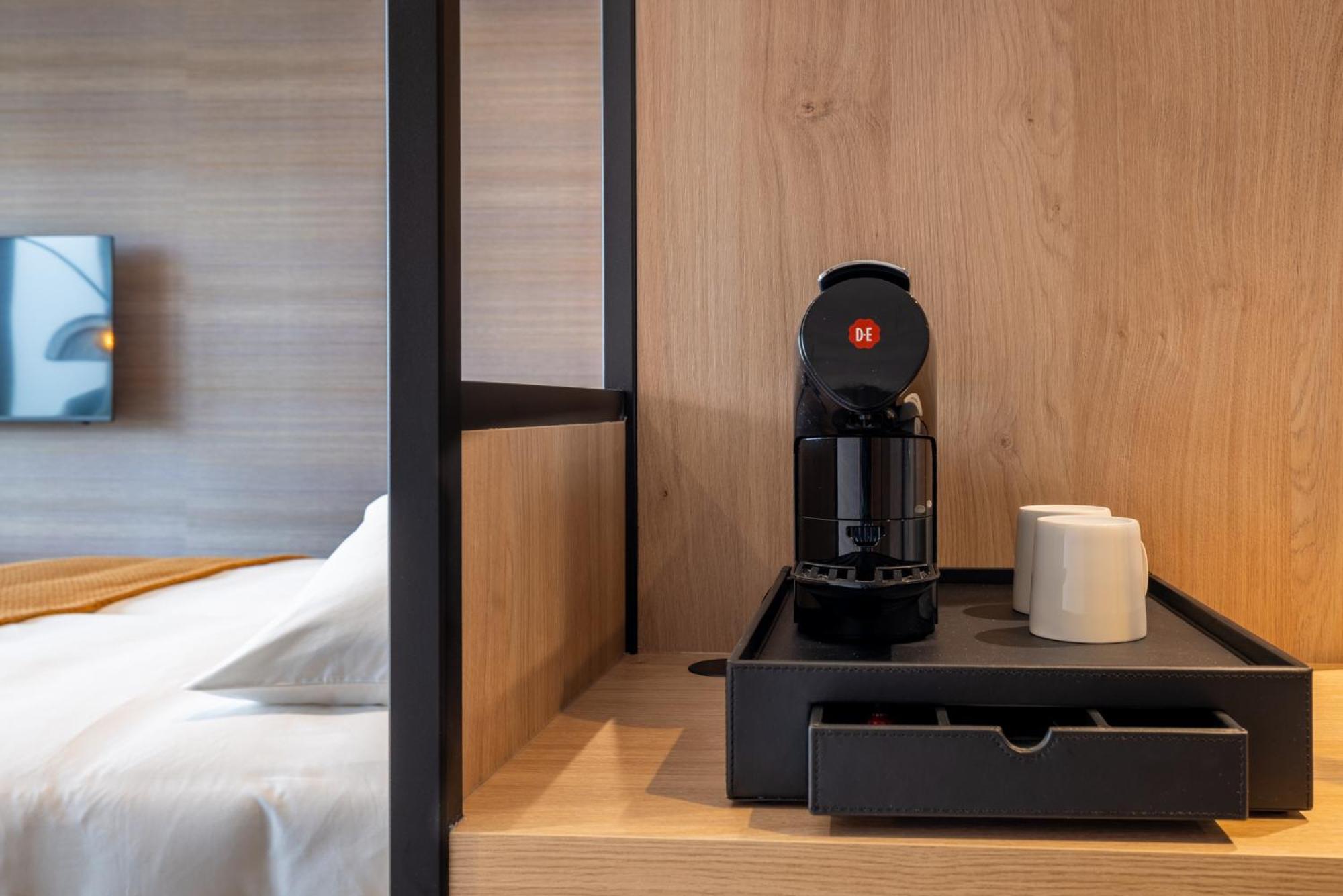Van Der Valk Hotel Emmen 뉴암스테르담 외부 사진