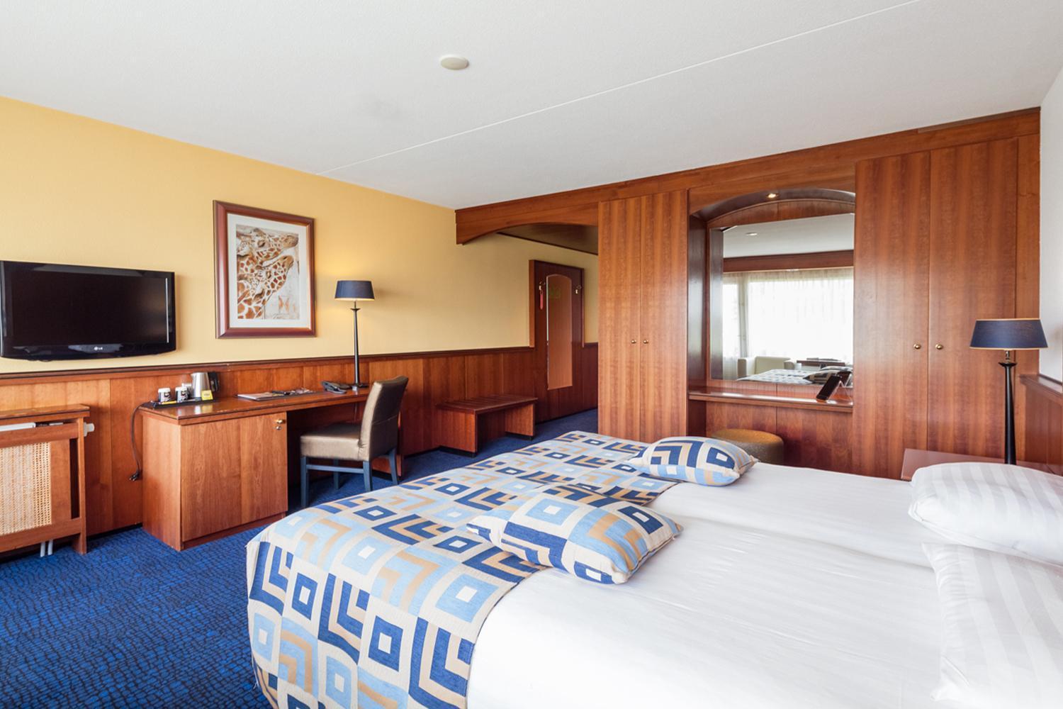 Van Der Valk Hotel Emmen 뉴암스테르담 외부 사진